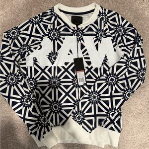 Geometric Patterned Crew Neck Sweater - Navy and White